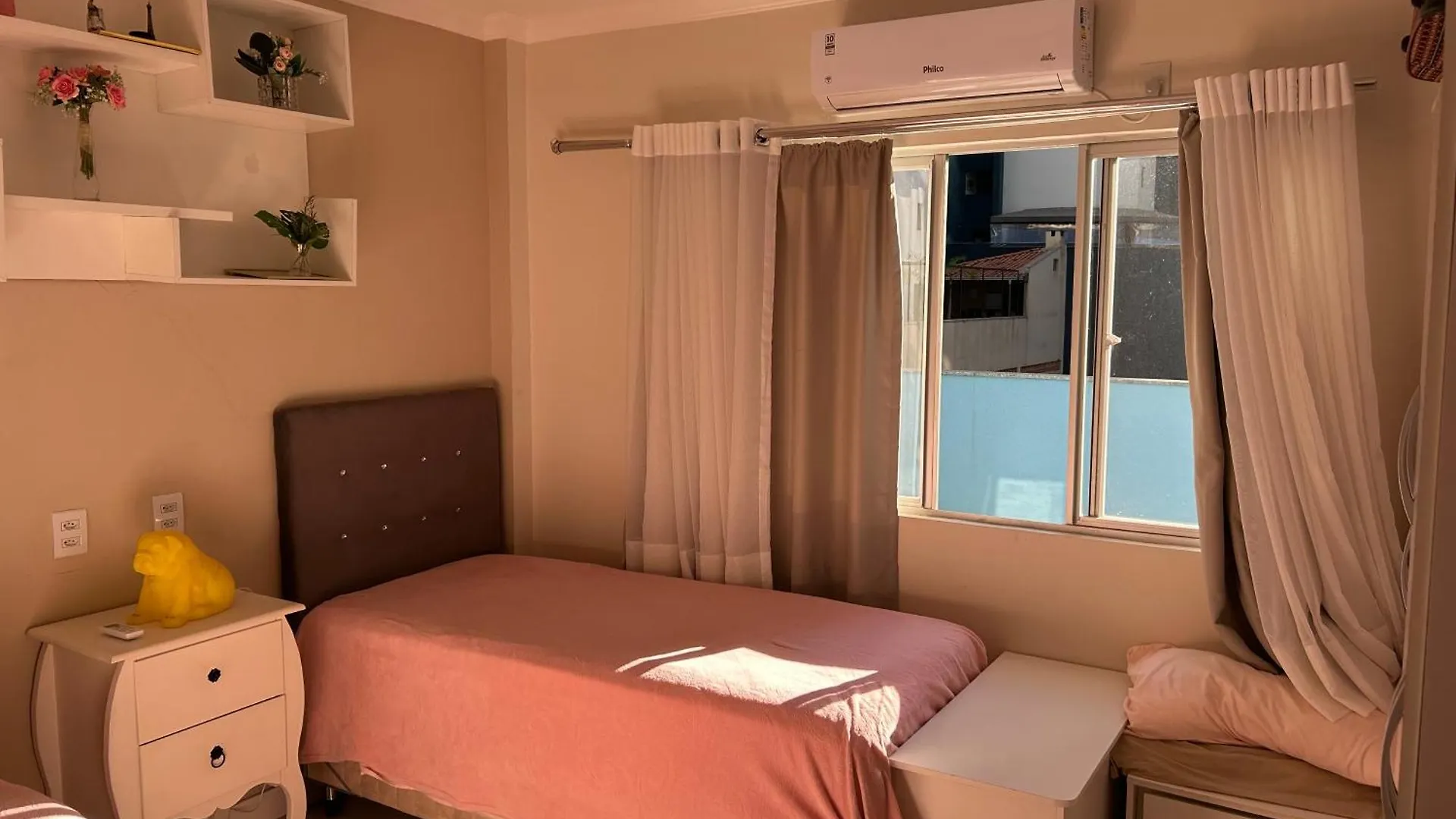 Privatunterkunft Beira Da Praia, 2 Pessoas, Economico, Basico E Confortavel Balneário Camboriú